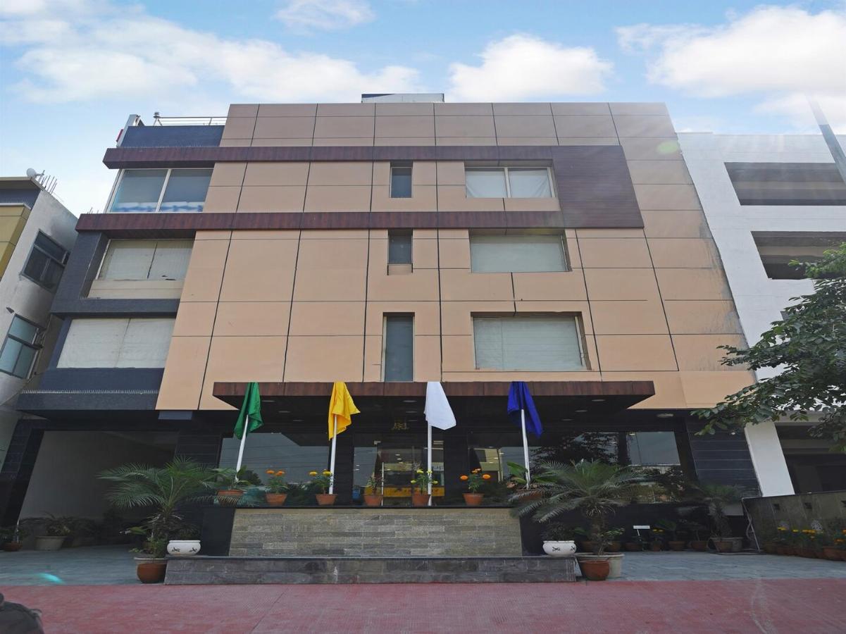 Tgi Apple Inn Jaipur Ngoại thất bức ảnh