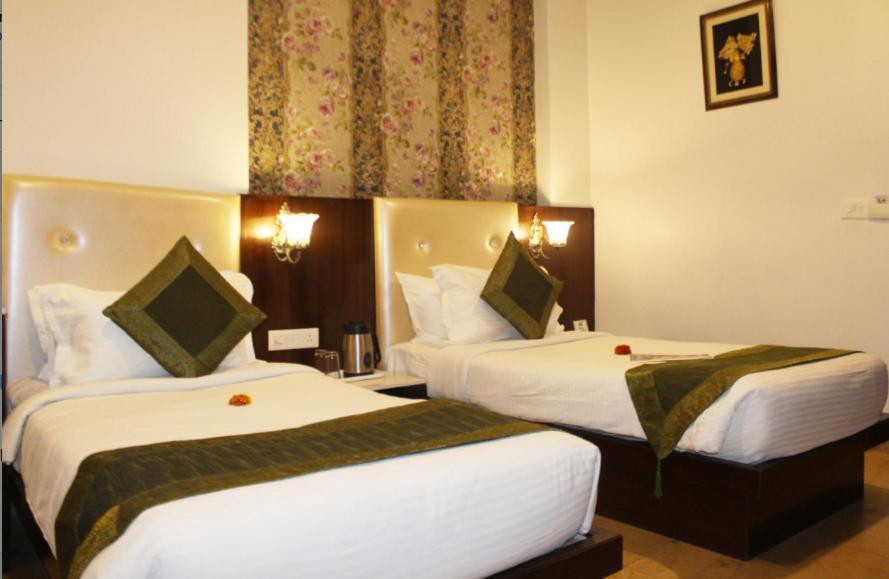Tgi Apple Inn Jaipur Ngoại thất bức ảnh