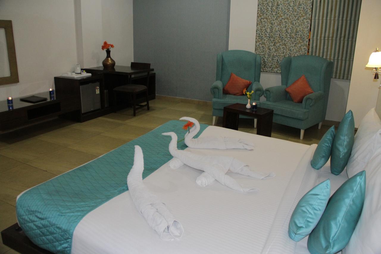 Tgi Apple Inn Jaipur Ngoại thất bức ảnh