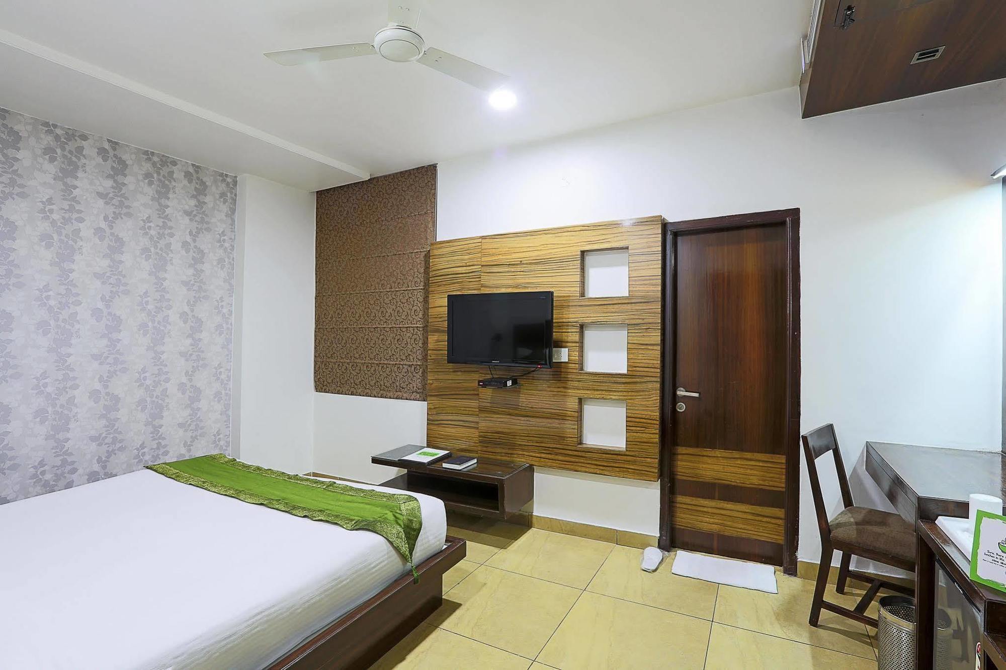 Tgi Apple Inn Jaipur Ngoại thất bức ảnh