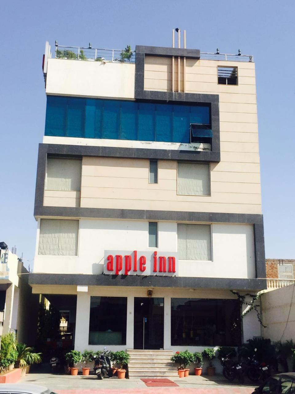 Tgi Apple Inn Jaipur Ngoại thất bức ảnh