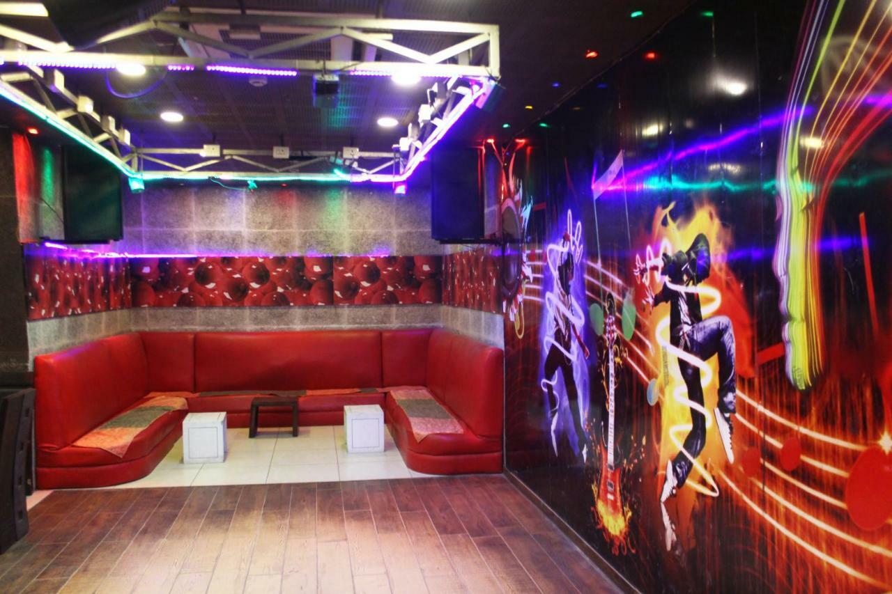 Tgi Apple Inn Jaipur Ngoại thất bức ảnh