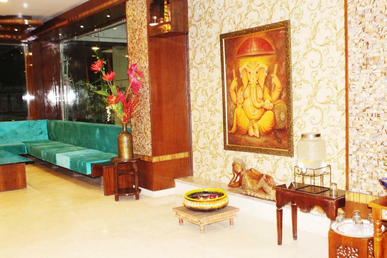 Tgi Apple Inn Jaipur Ngoại thất bức ảnh