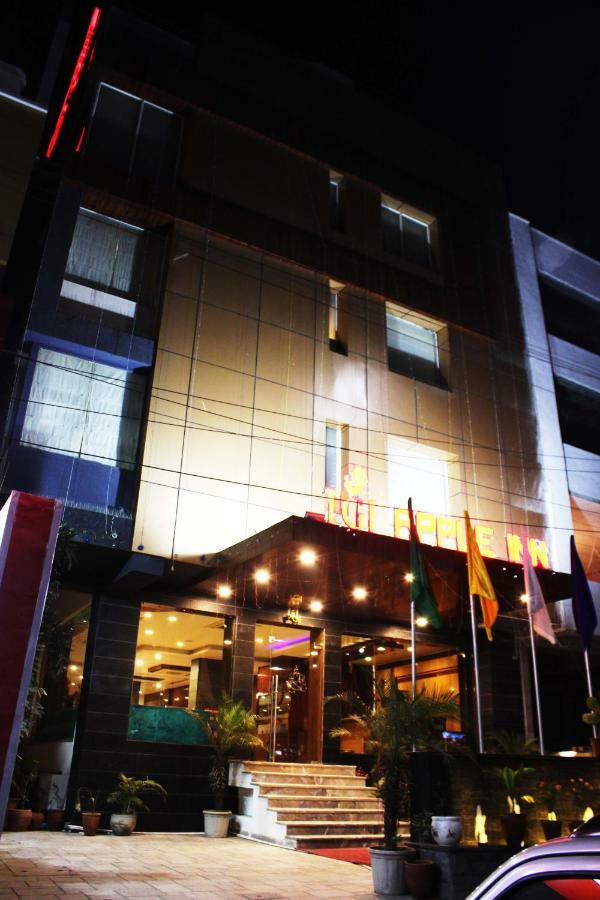 Tgi Apple Inn Jaipur Ngoại thất bức ảnh